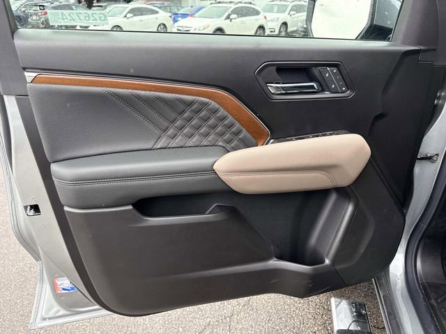 New 2026 GMC Canyon Denali image 11