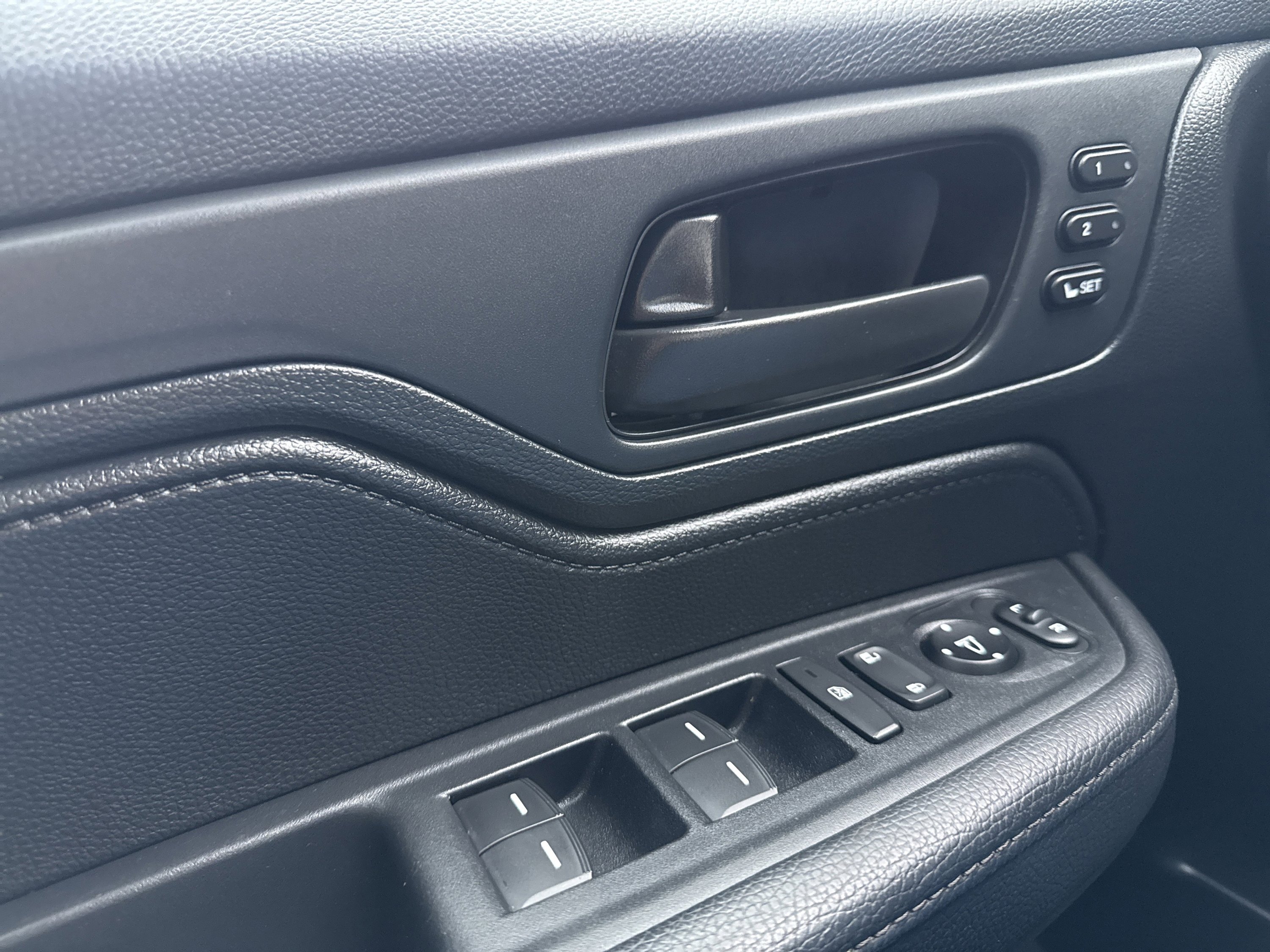 Used 2023 Honda Odyssey EX-L image 29