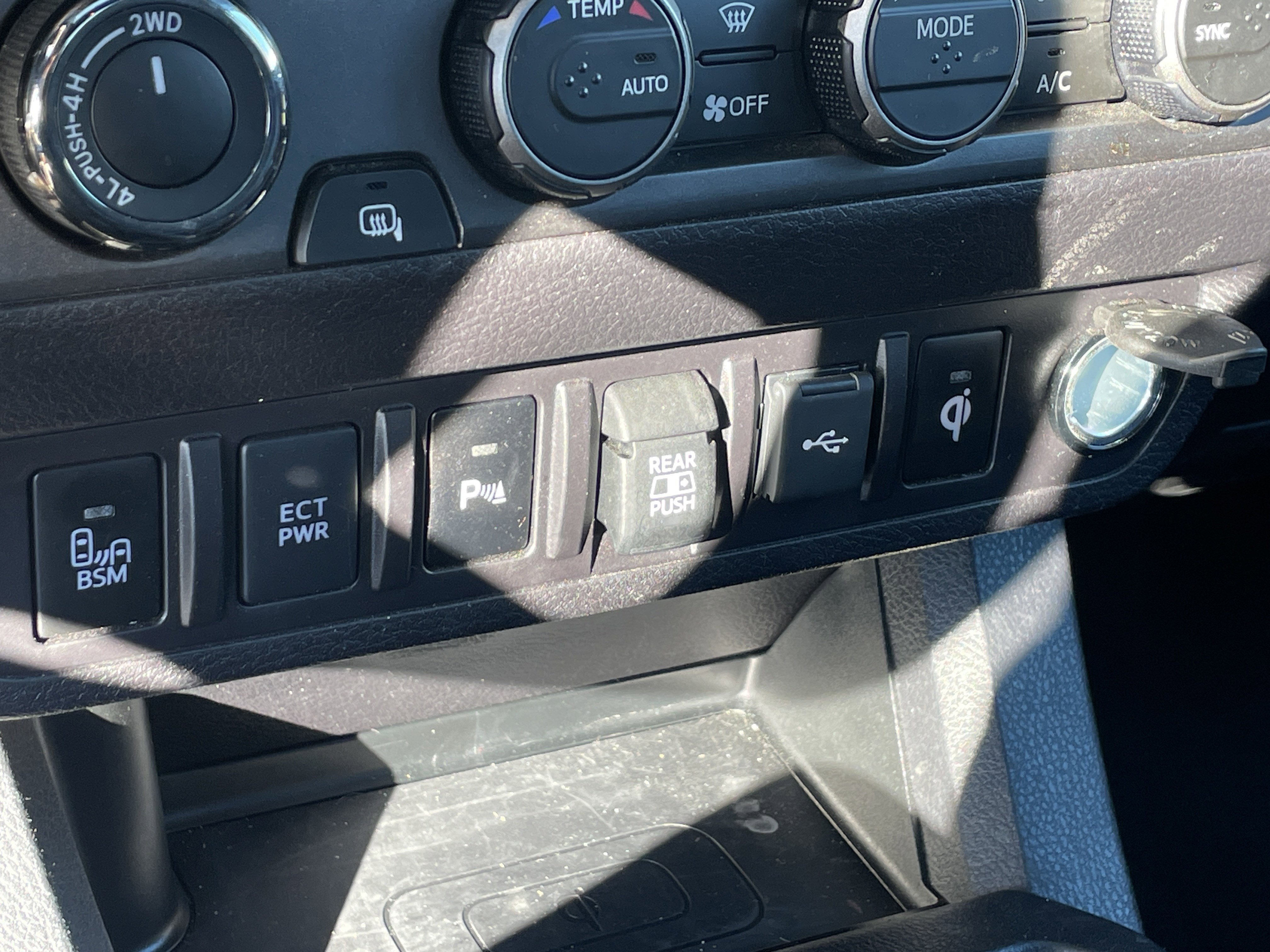 Used 2023 Toyota Tacoma TRD Pro image 9