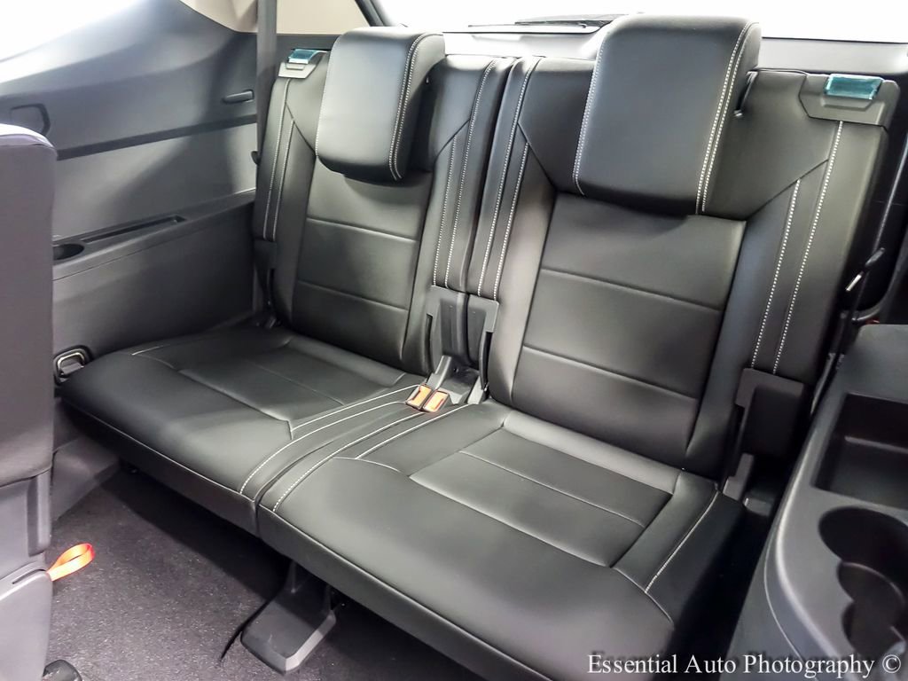 Used 2023 Volkswagen Atlas SE image 12