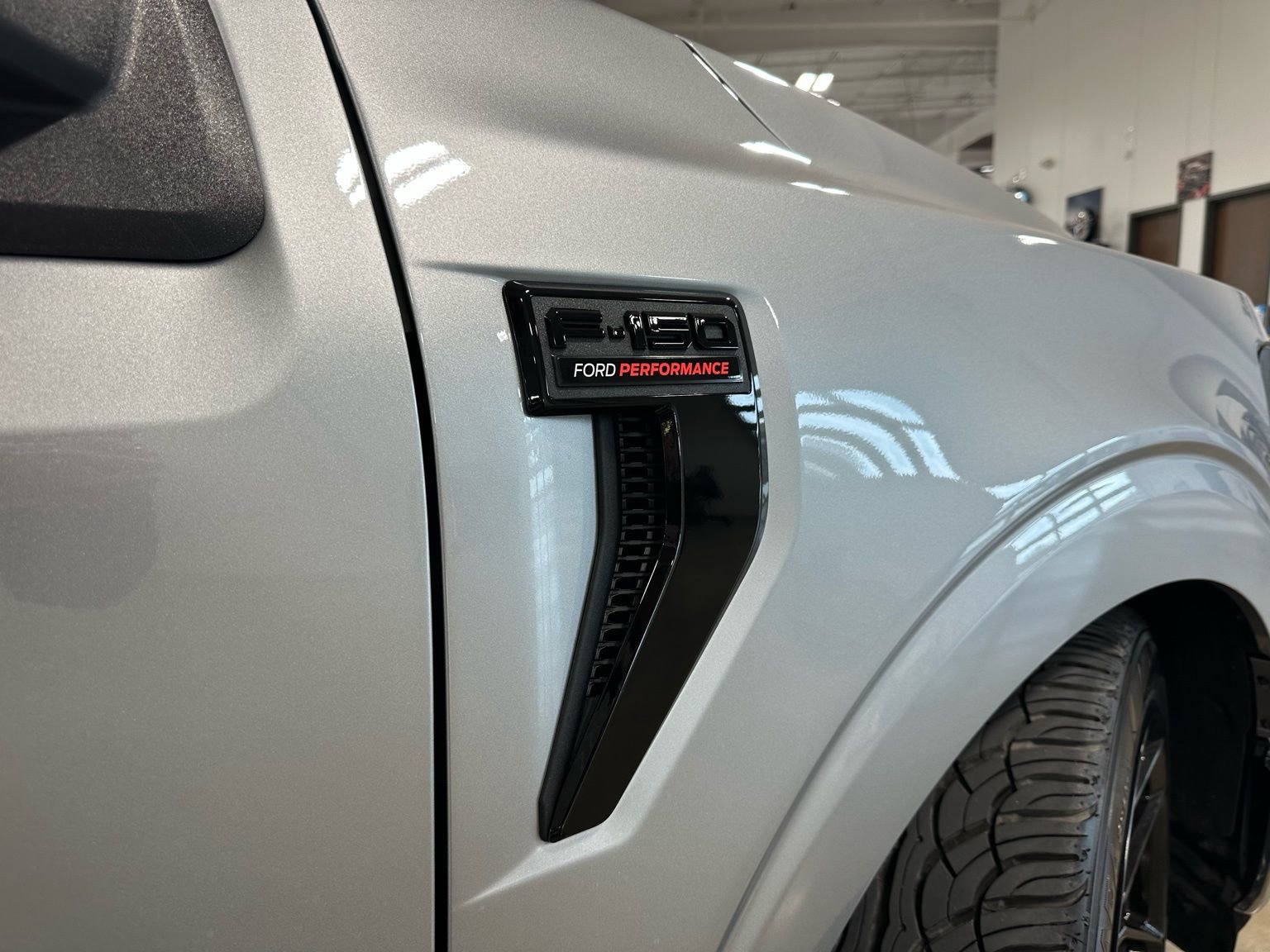 Used 2025 Ford F150 XL w/ Equipment Group 103A High image 12