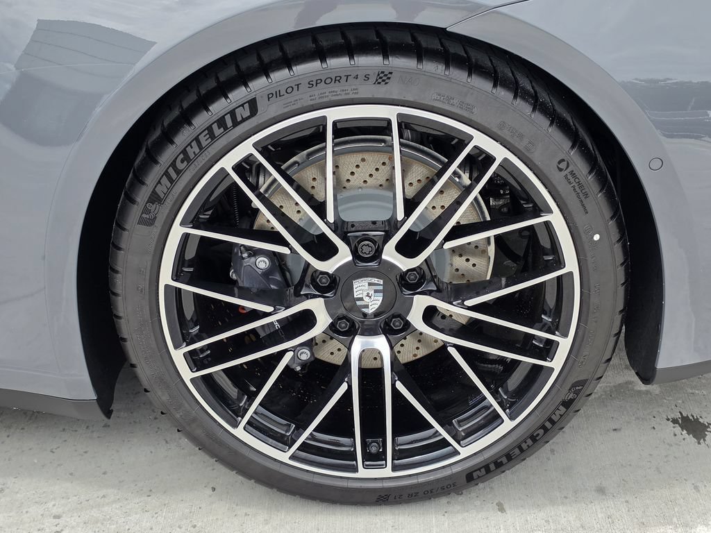 New 2026 Porsche 911 Carrera RWD image 30