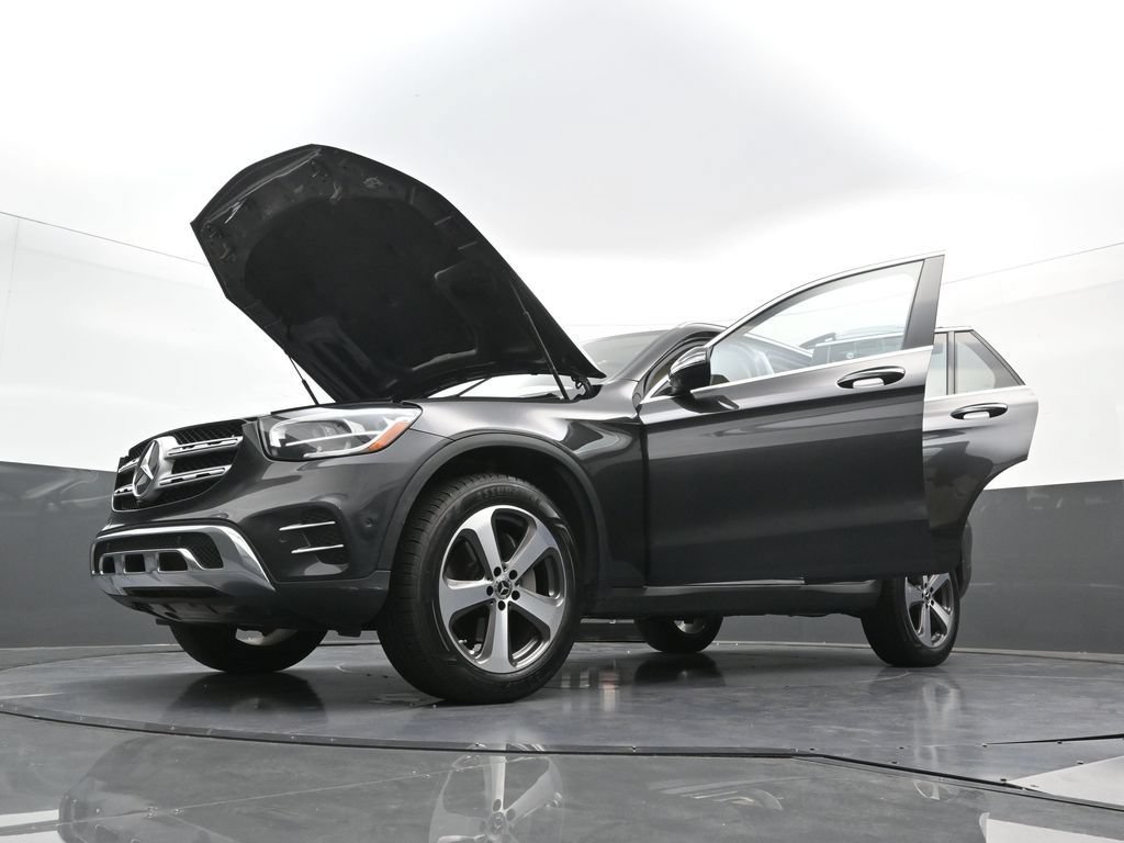Used 2021 Mercedes-Benz GLC 300 4MATIC image 39