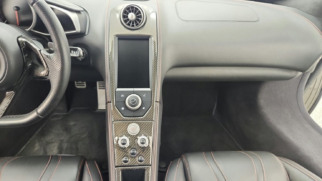 Used 2012 McLaren MP4-12C Coupe RWD image 42