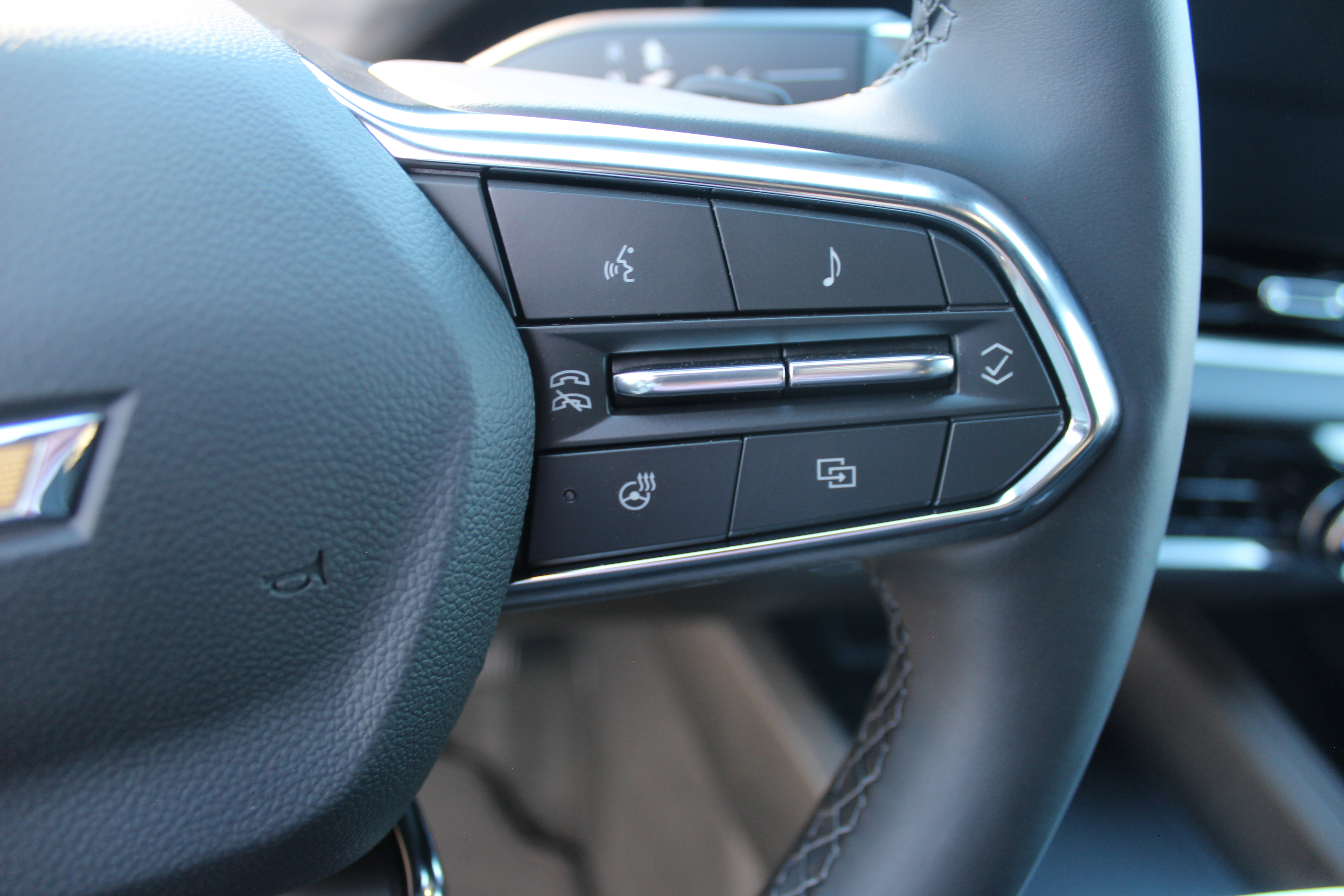 New 2026 Chevrolet Equinox LT w/ Convenience Package II image 25