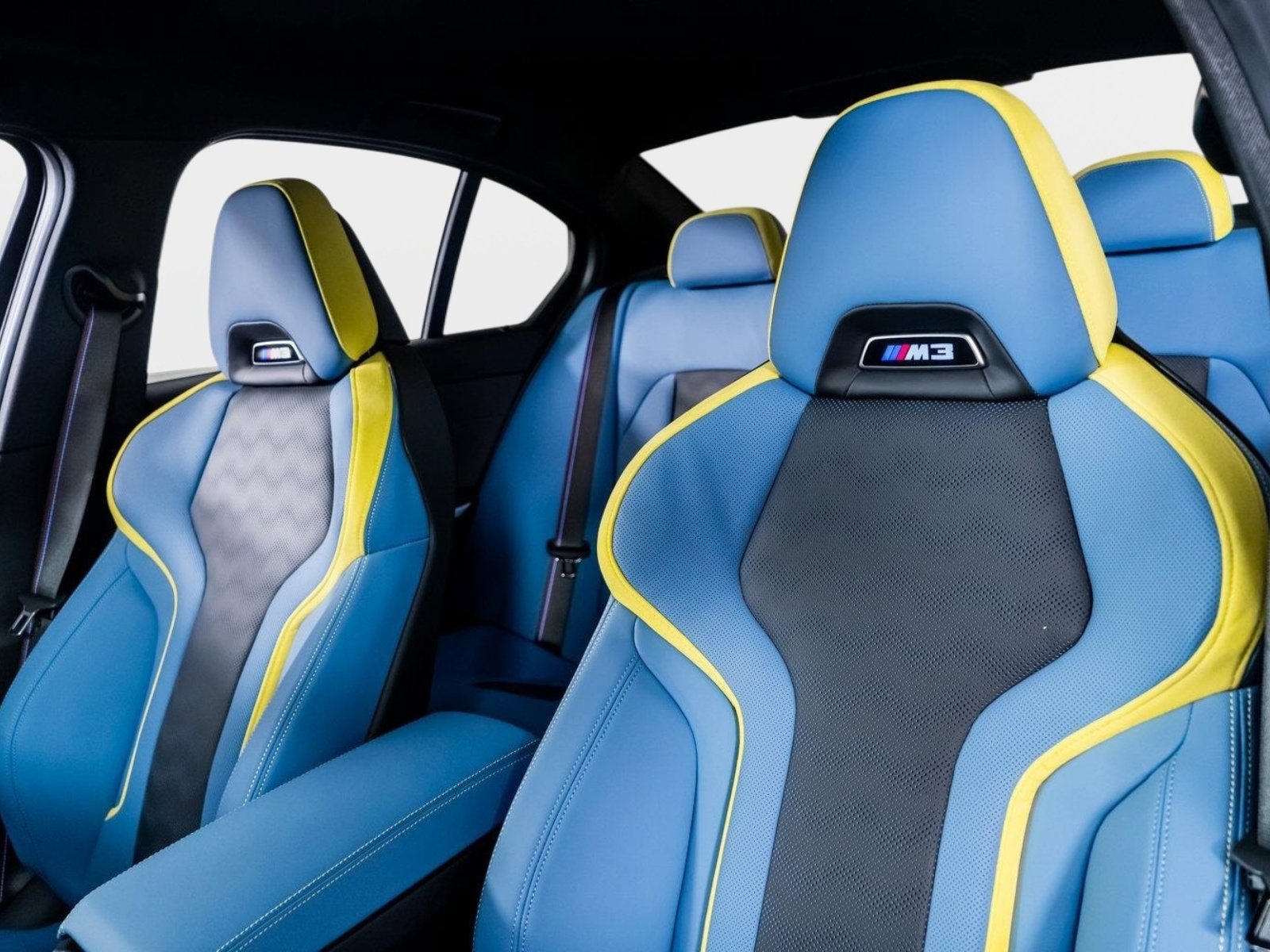 Used 2026 BMW M3 Competition image 3