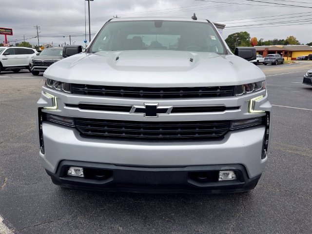 Used 2022 Chevrolet Silverado 1500 RST w/ LPO, Blackout Package AWD/4WD image 2