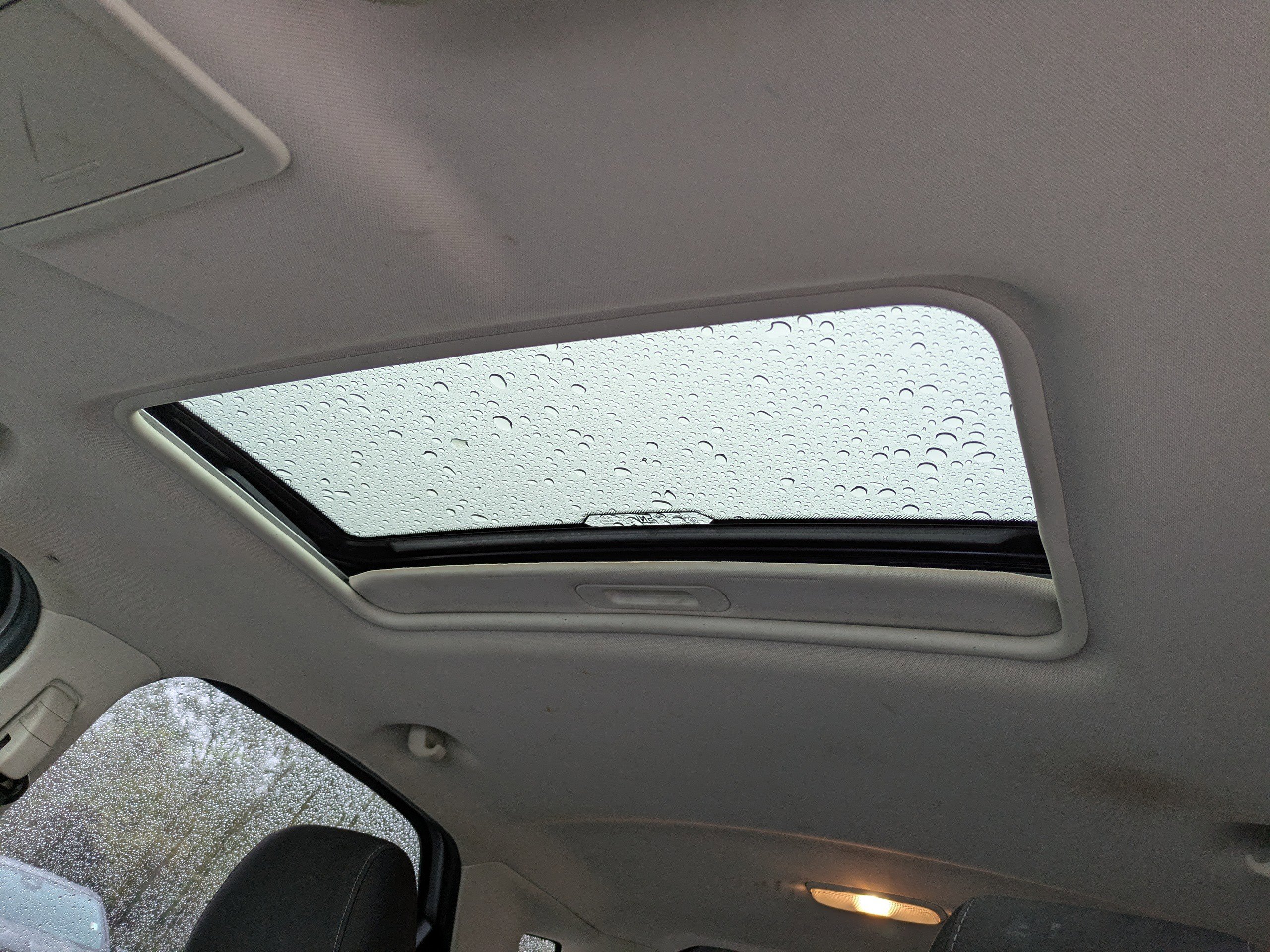 Used 2020 Ford EcoSport SE w/ SE Convenience Package image 20