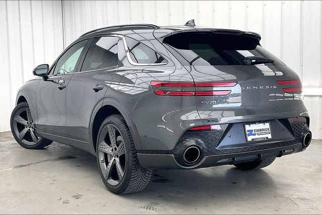 Used 2024 Genesis GV70 2.5T w/ Sport Prestige Package AWD/4WD image 11