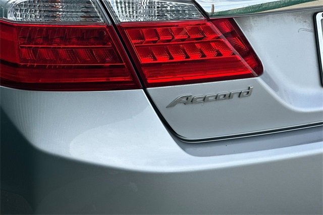 Used 2015 Honda Accord EX-L image 34