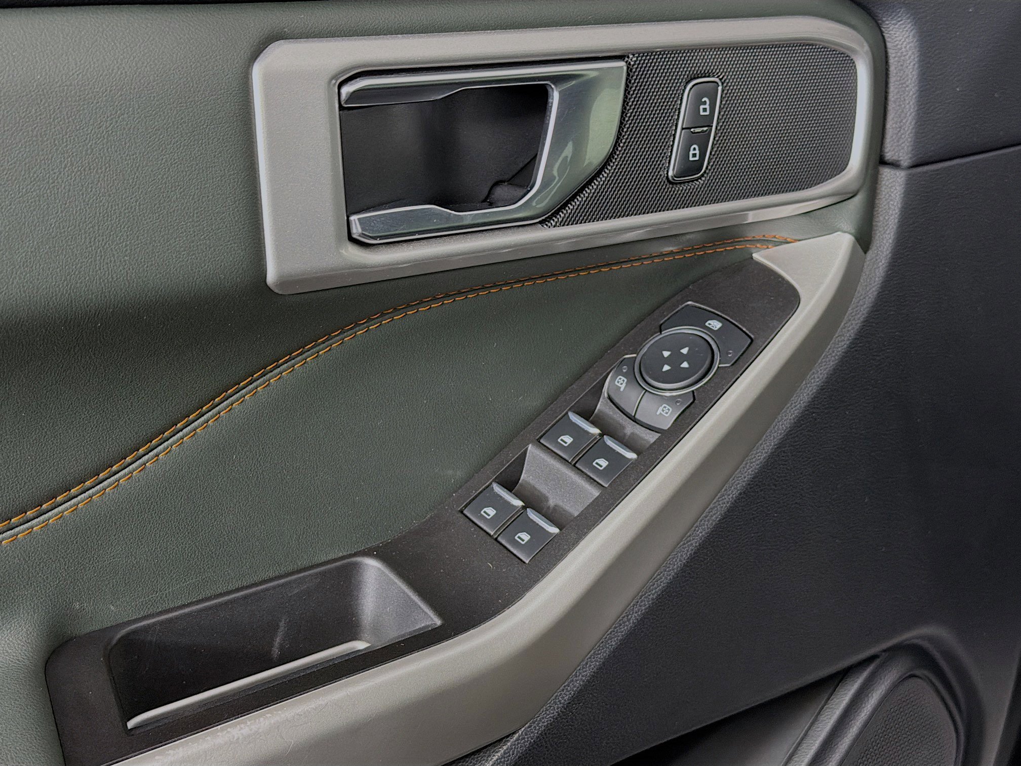 Used 2022 Ford Explorer Timberline image 20