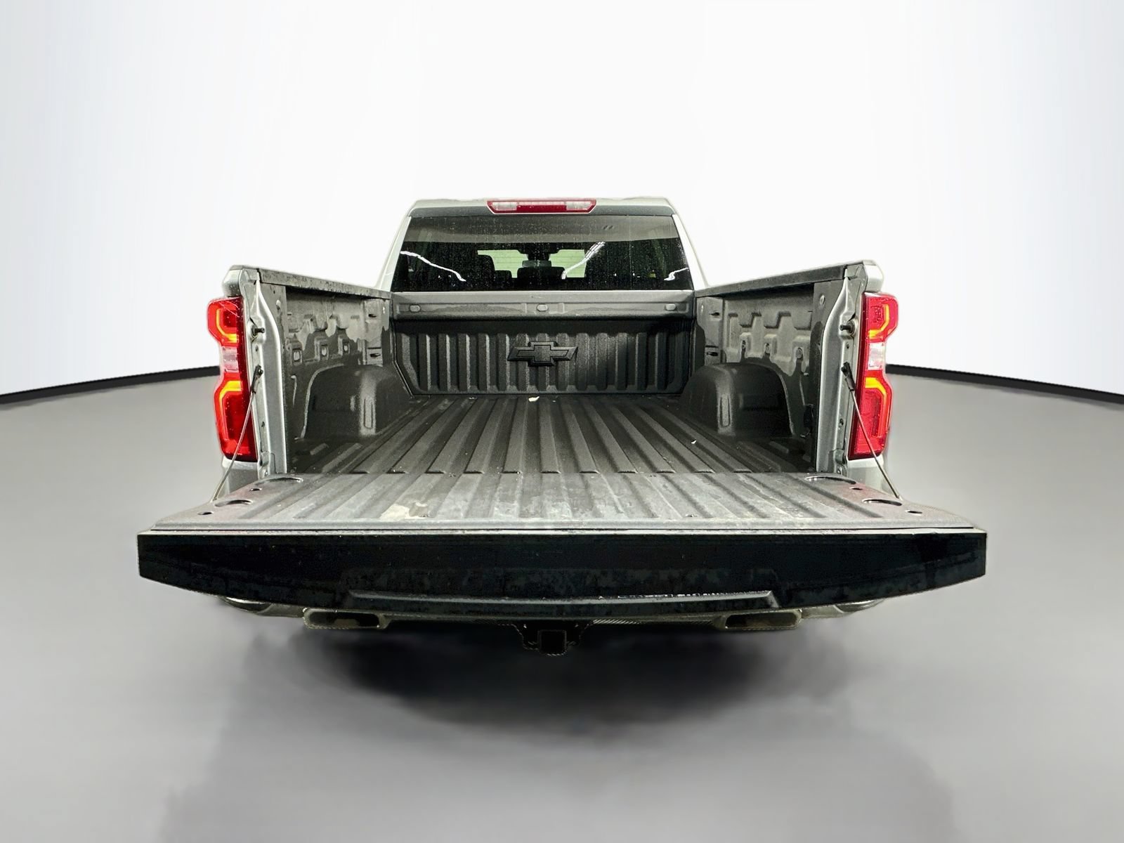 Used 2023 Chevrolet Silverado 1500 RST w/ Z71 Off-Road Package AWD/4WD image 27