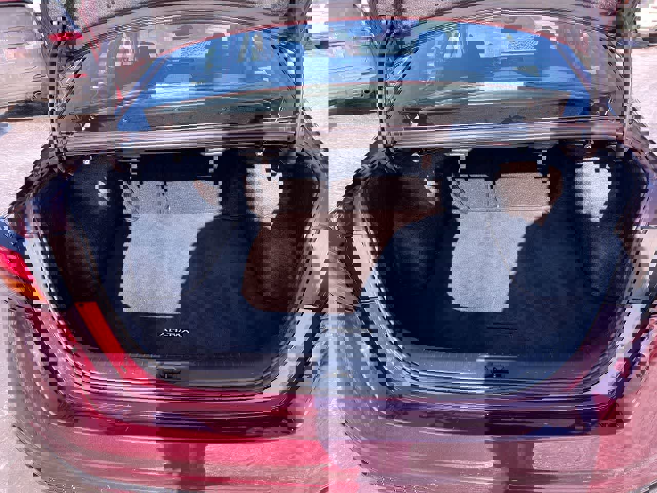 Used 2025 Nissan Altima 2.5 SV image 26