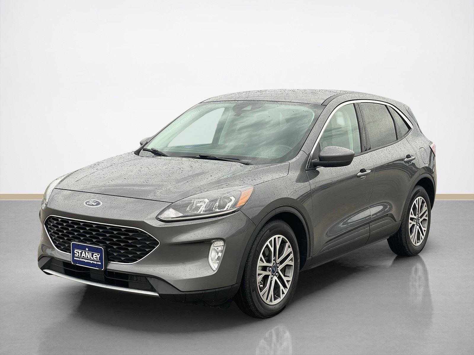 Used 2022 Ford Escape SEL image 3