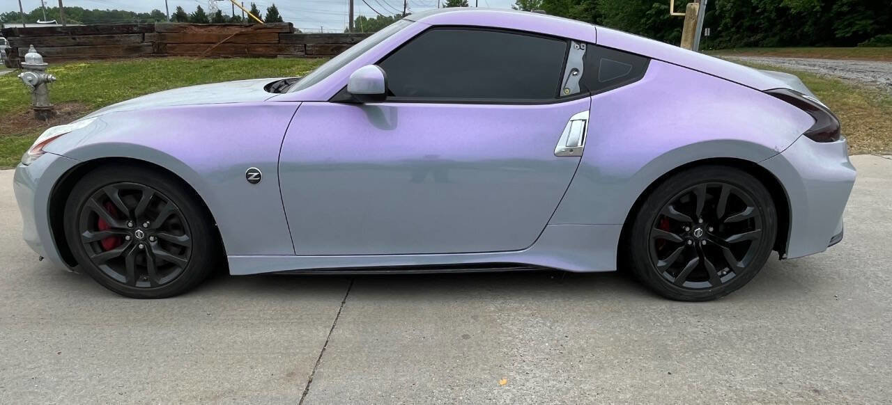 Used 2017 Nissan 370Z Coupe image 4