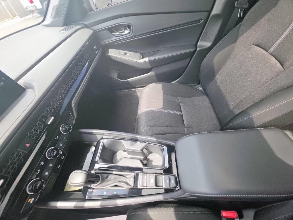 Used 2024 Honda Accord Sport image 24