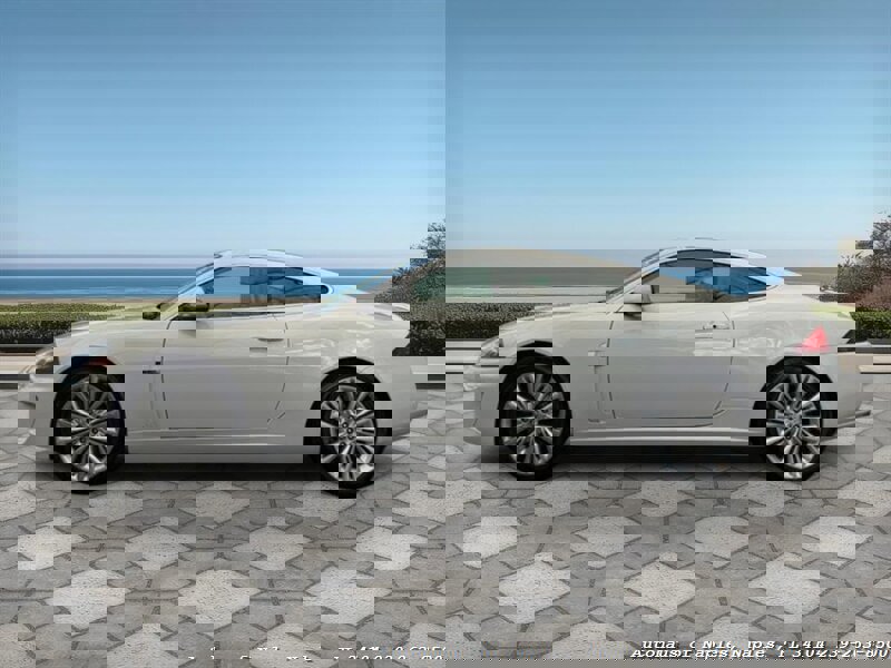 Used 2011 Jaguar XK Coupe image 5