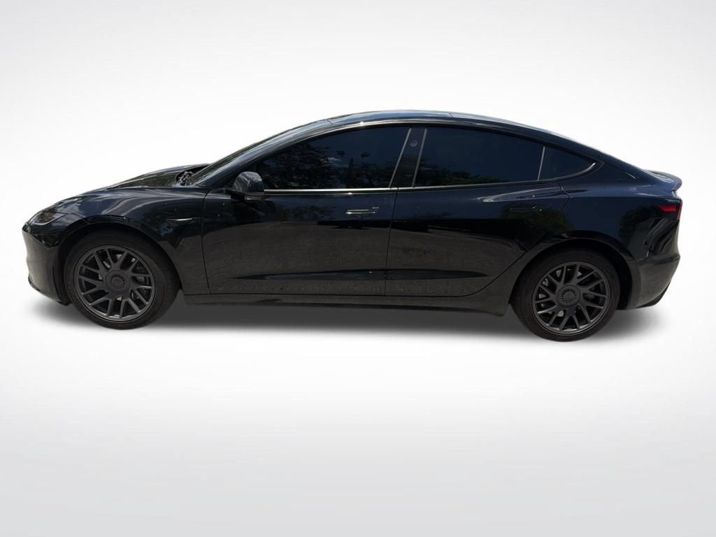 Used 2025 Tesla Model 3 RWD image 8