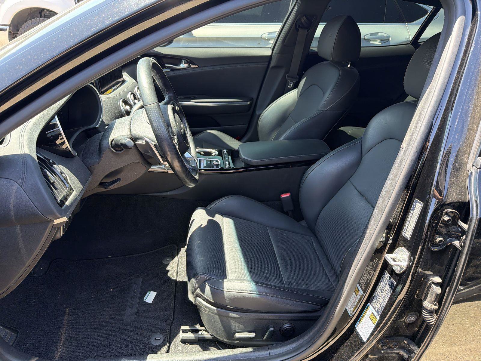 Used 2022 Kia Stinger GT-Line RWD image 7