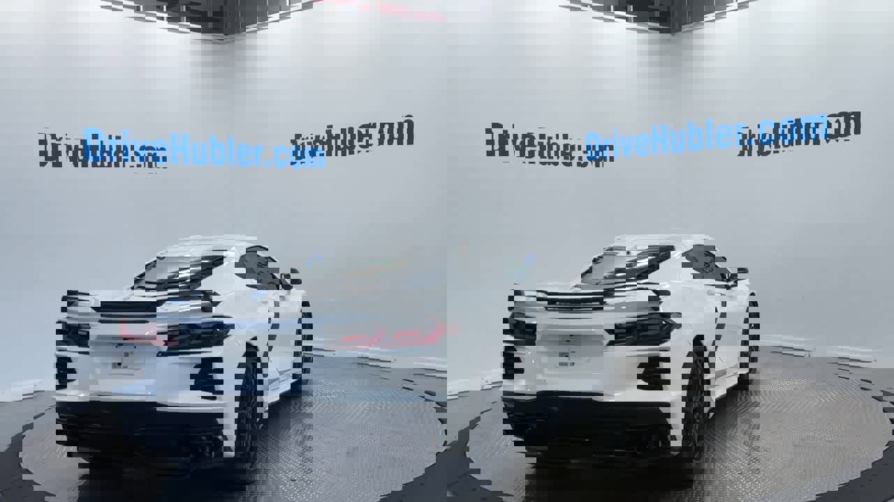 Used 2021 Chevrolet Corvette Stingray Premium Cpe w/ Z51 Performance Package image 4