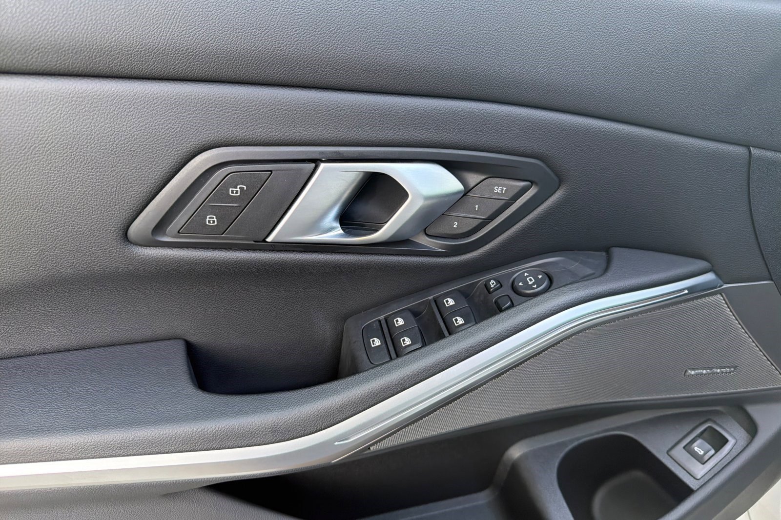 Certified 2025 BMW 330i Sedan image 12