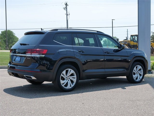 Certified 2022 Volkswagen Atlas SE image 7