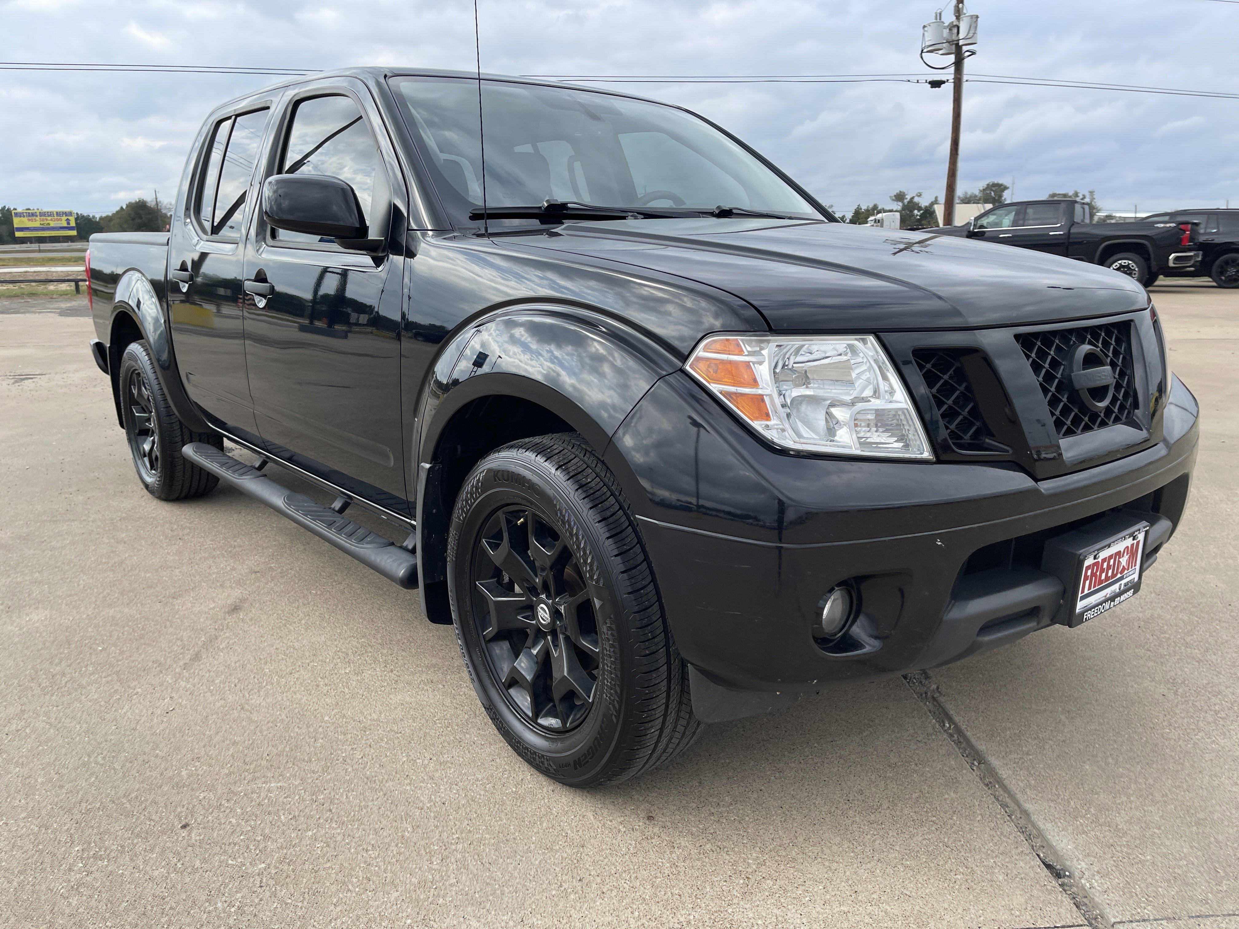 Used 2020 Nissan Frontier SV w/ Midnight Edition Floor Mats video 2