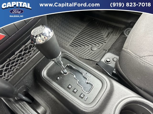 Used 2015 Jeep Wrangler Unlimited Sport w/ Quick Order Package 24S AWD/4WD image 30