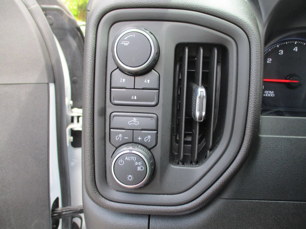 Used 2021 Chevrolet Silverado 3500 W/T w/ WT Fleet Convenience Package image 13