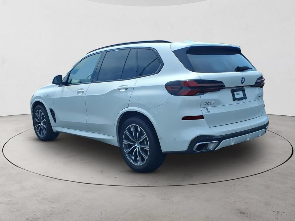 Used 2024 BMW X5 xDrive50e w/ M Sport Package AWD/4WD image 7