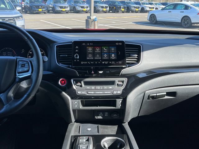 Used 2025 Honda Ridgeline Black Edition image 23