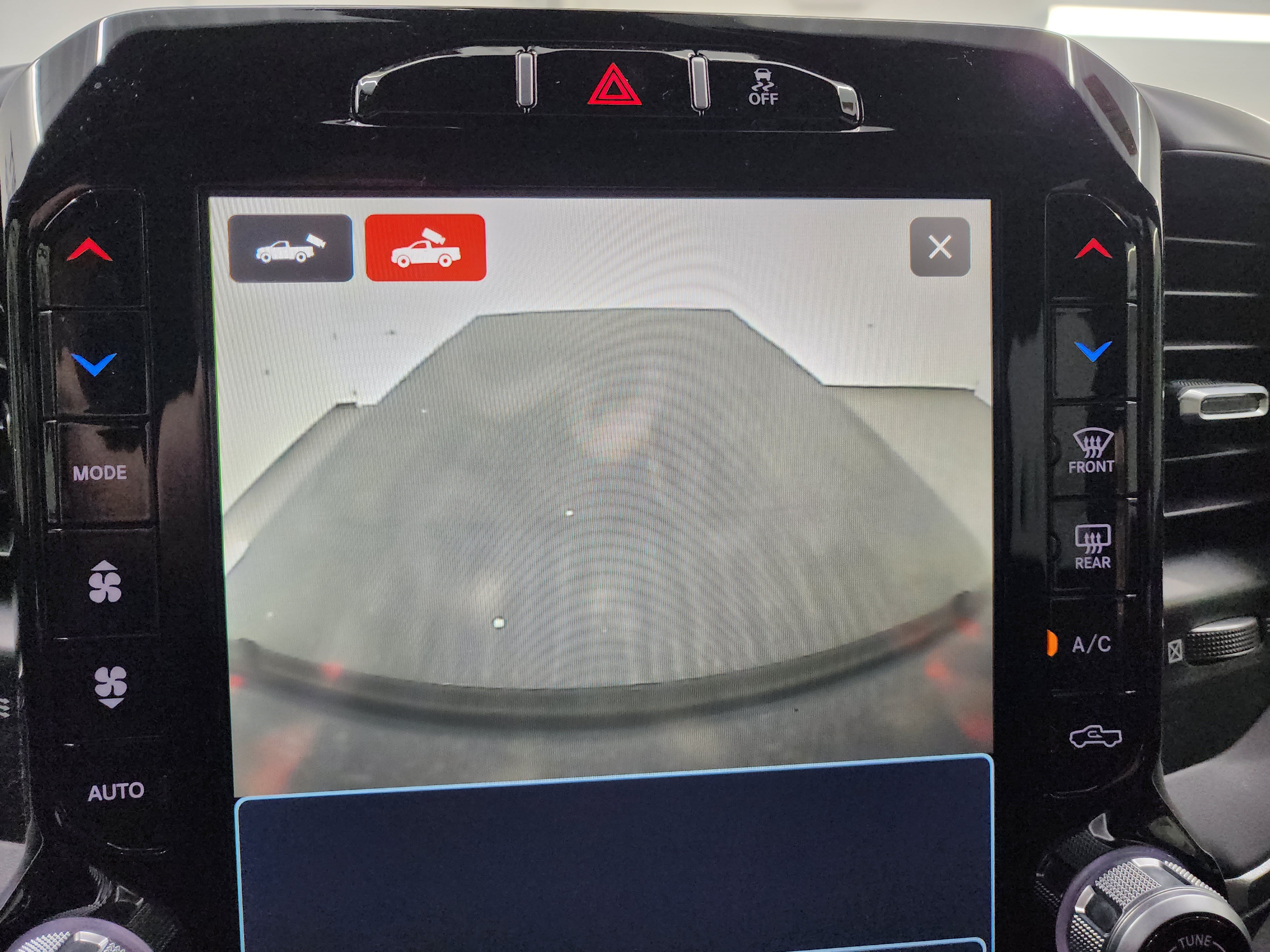 Used 2024 RAM 2500 Lone Star w/ Night Edition AWD/4WD image 15