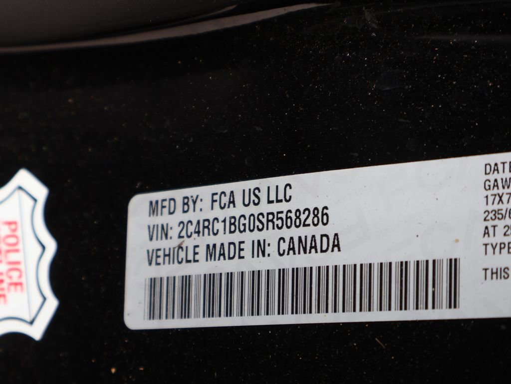 Used 2025 Chrysler Pacifica Select FWD image 40