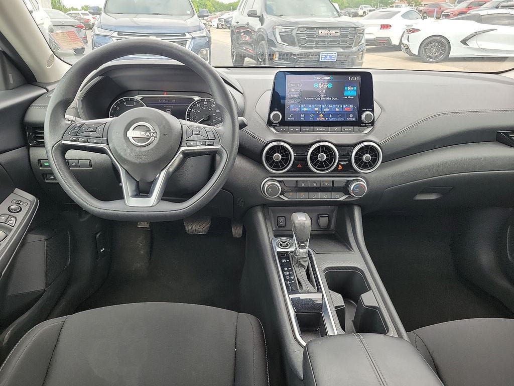 Used 2024 Nissan Sentra SV FWD image 10
