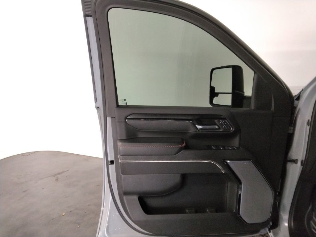 Used 2024 GMC Sierra 2500 AT4X w/ AT4X AEV Edition image 24