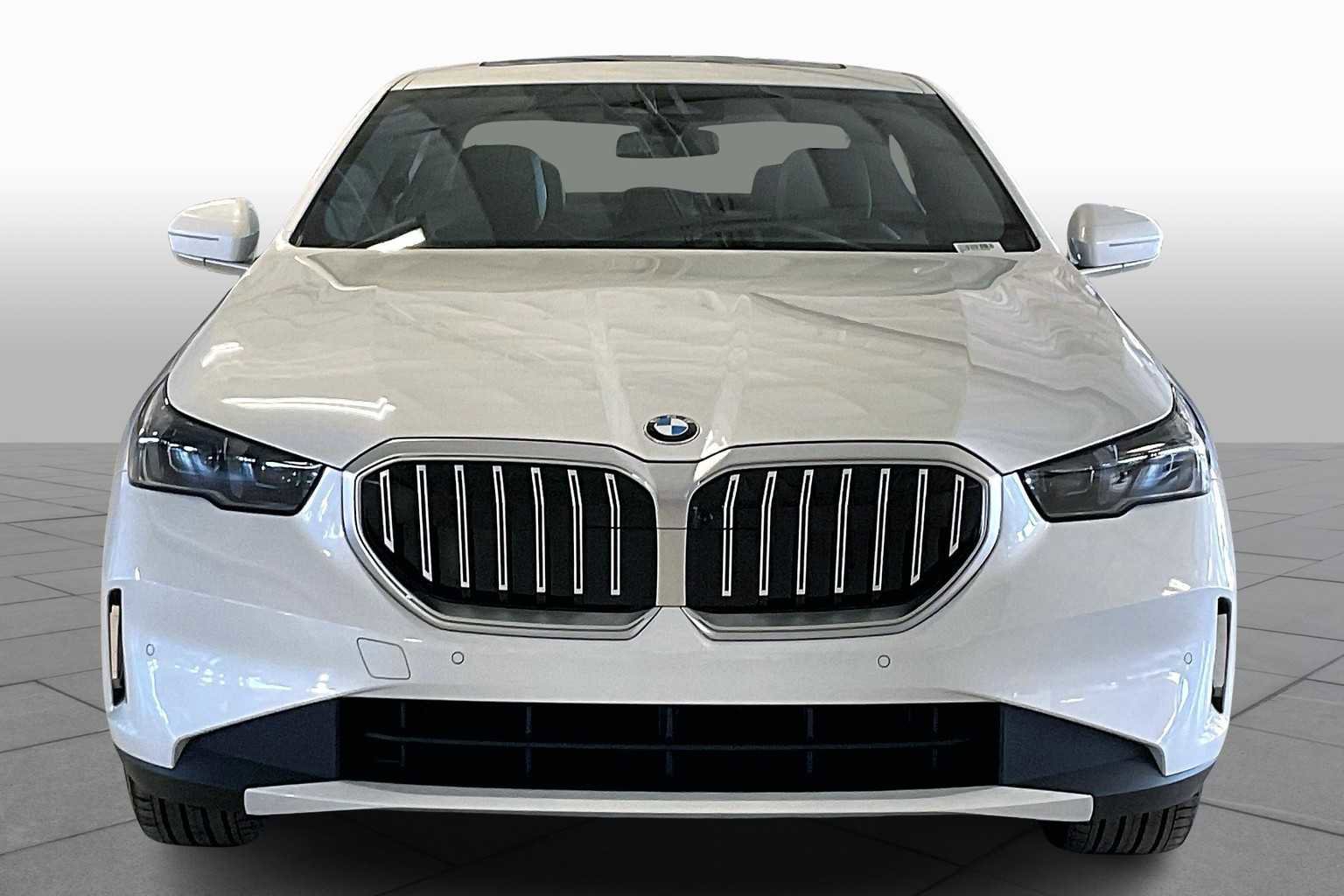 New 2025 BMW 530i 530i w/ Premium Package image 3