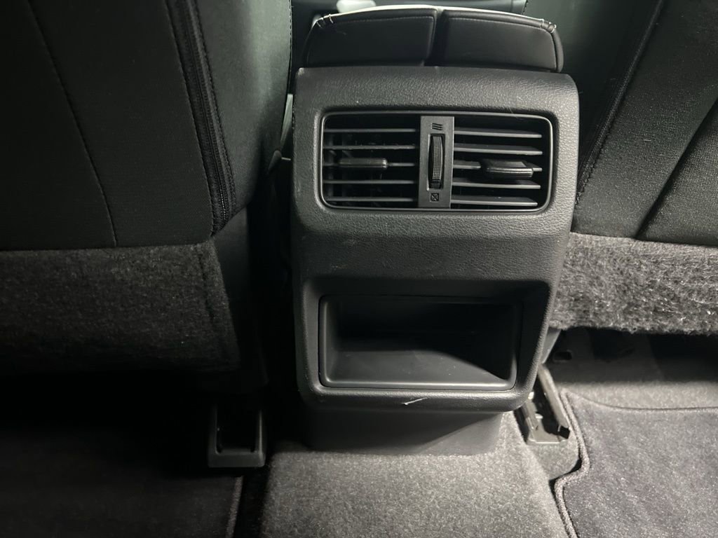 Used 2024 Nissan Rogue S image 11