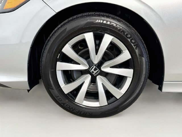 Used 2025 Honda Civic LX image 28