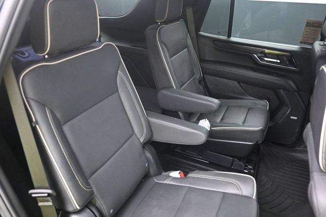 Used 2025 GMC Yukon Elevation w/ LPO, Elevation Black Package AWD/4WD image 40