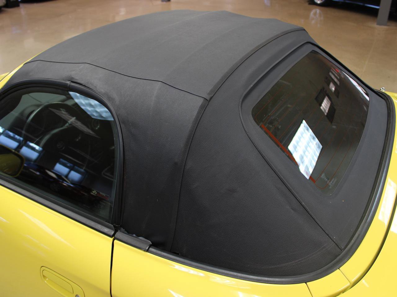 Used 2004 Toyota MR2 RWD image 7