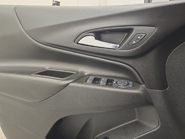 Used 2024 Chevrolet Equinox LT AWD/4WD image 34