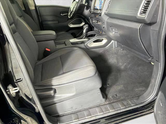 Used 2024 Nissan Frontier SV w/ SV Convenience Package RWD image 13