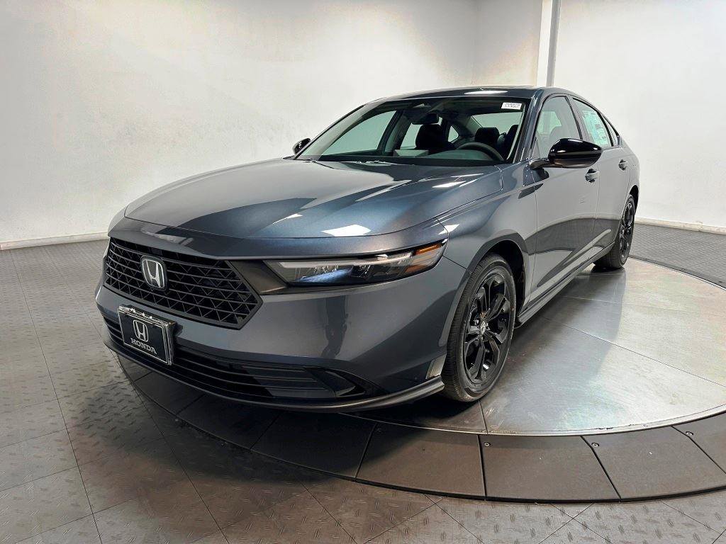 New 2025 Honda Accord SE image 4
