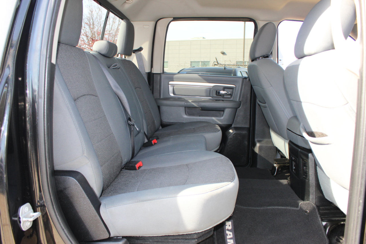 Used 2016 RAM 3500 Lone Star image 18