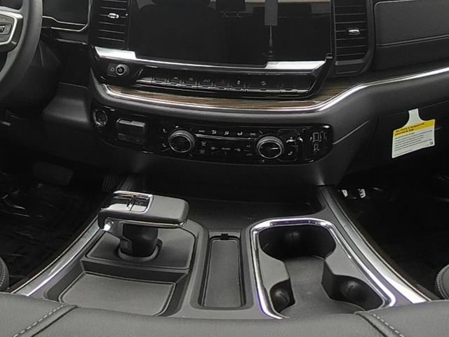 Used 2024 Chevrolet Silverado 1500 LT Trail Boss AWD/4WD image 27