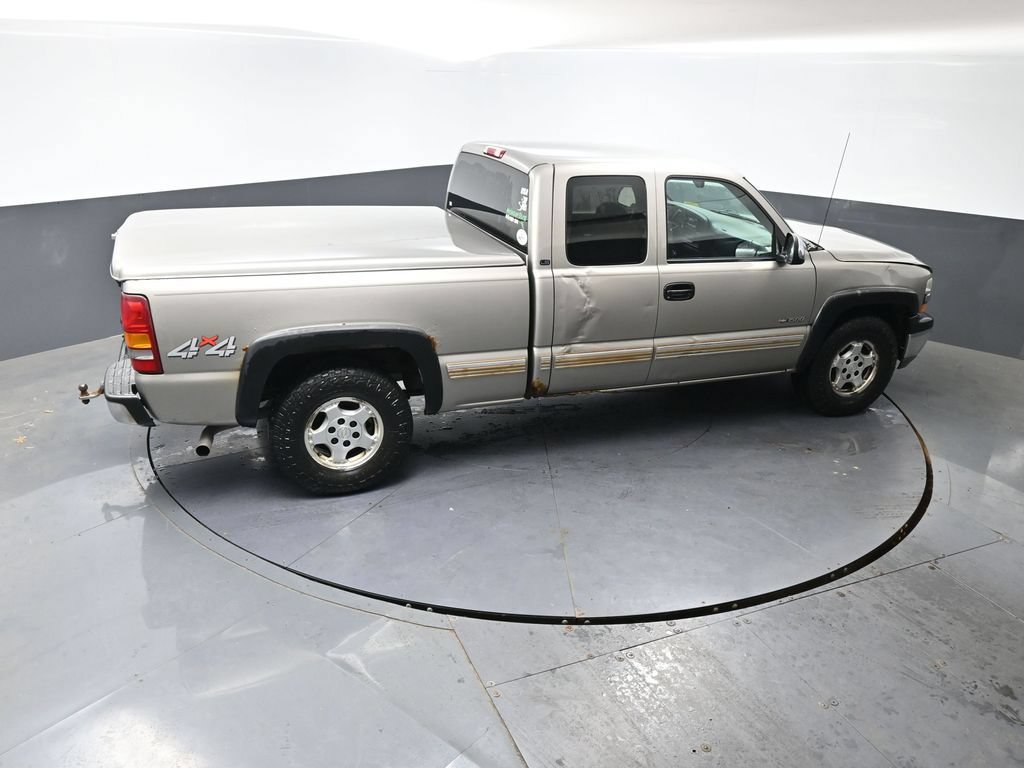 Used 2001 Chevrolet Silverado 1500 LS w/ Firm Ride Suspension Pkg AWD/4WD image 13