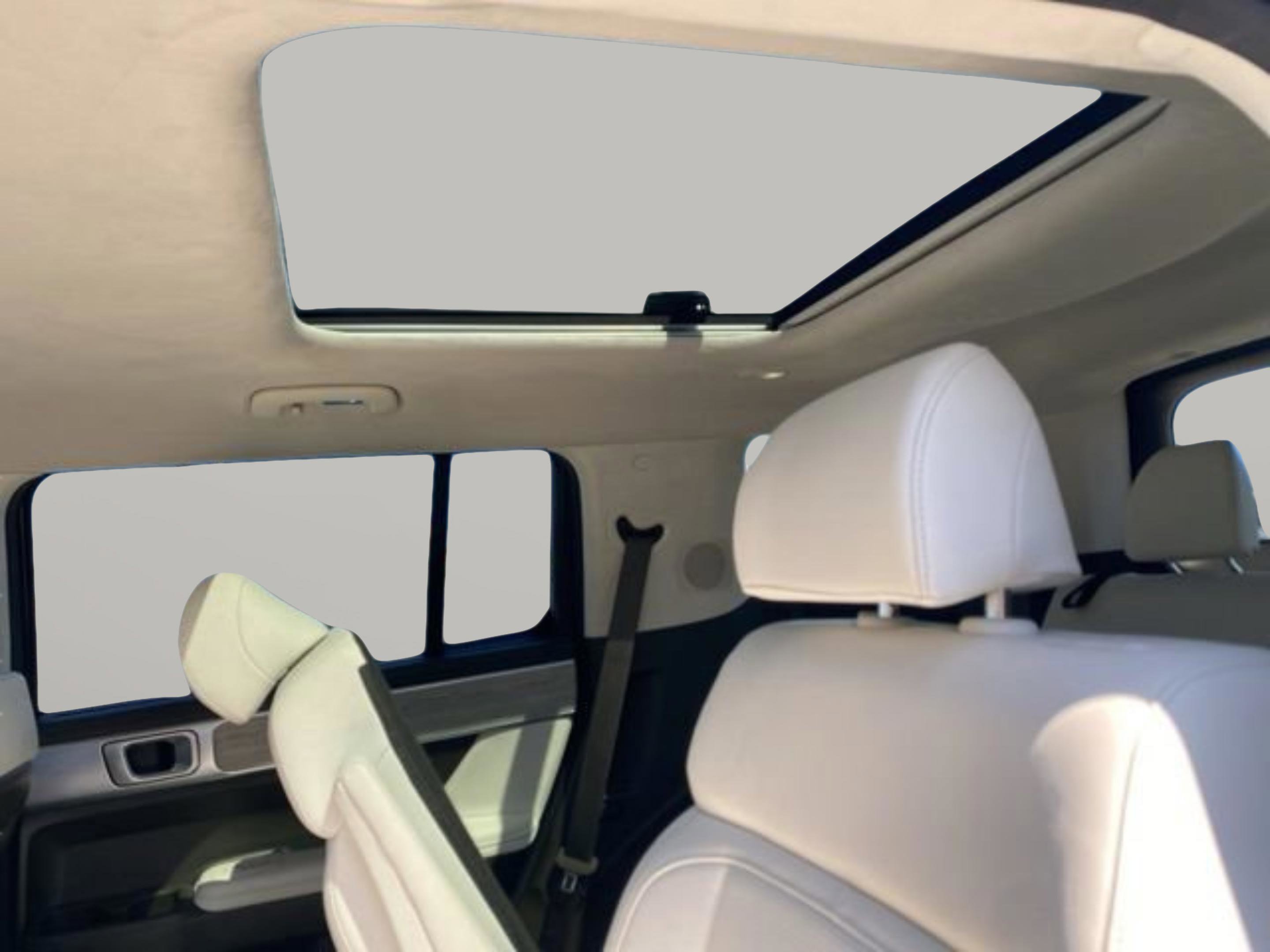 Certified 2025 Hyundai Santa Fe Calligraphy image 31