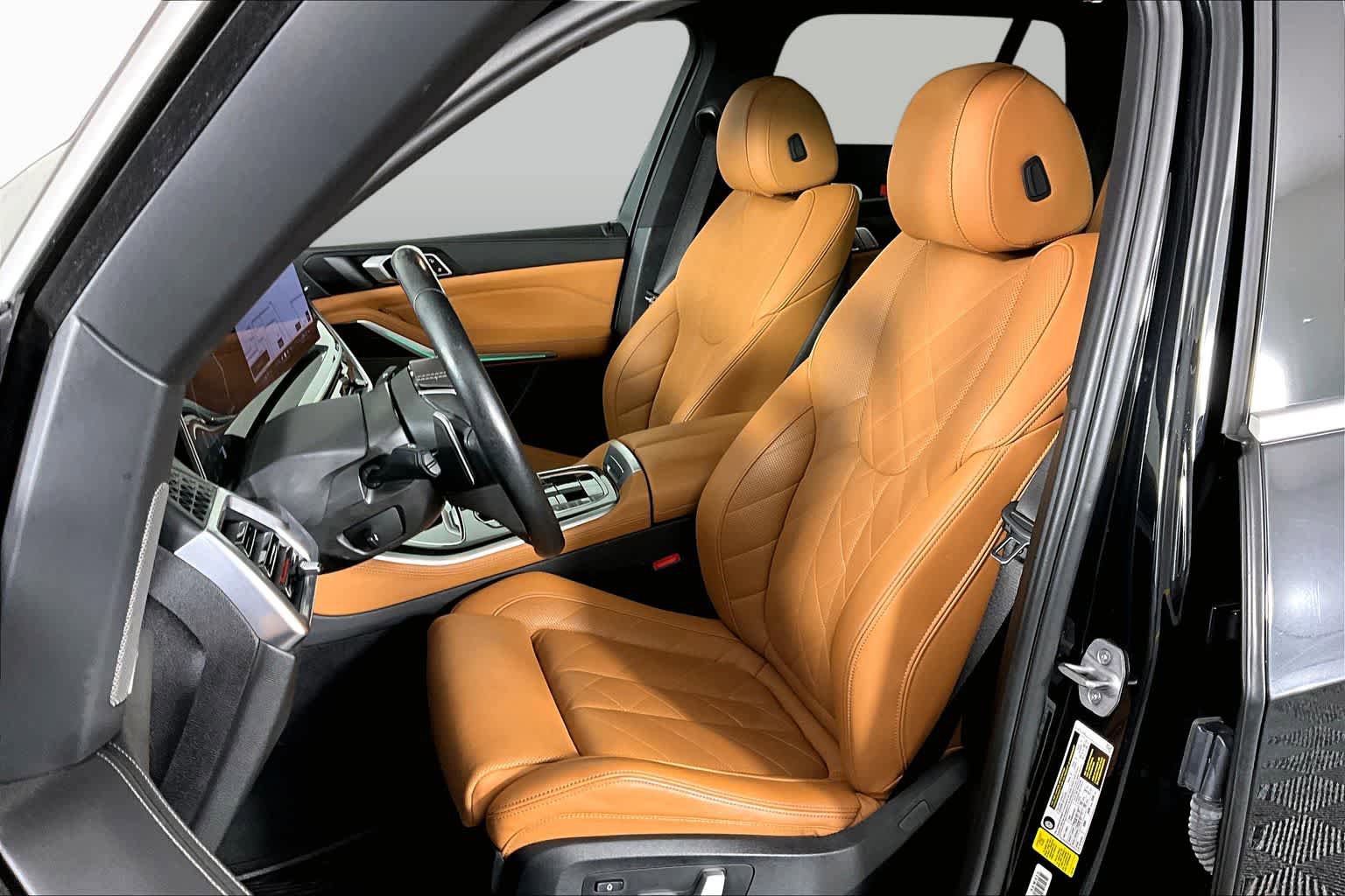 Used 2024 BMW X5 sDrive40i w/ Premium Package RWD image 8