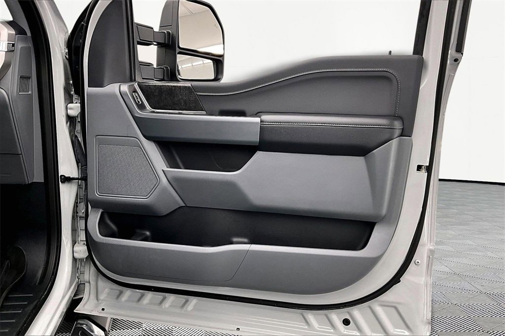 Used 2023 Ford F150 XLT w/ Equipment Group 302A High image 25