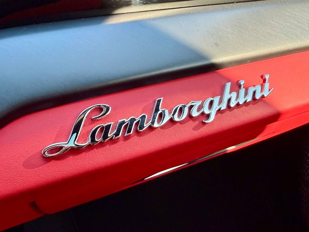 Used 2021 Lamborghini Urus image 51